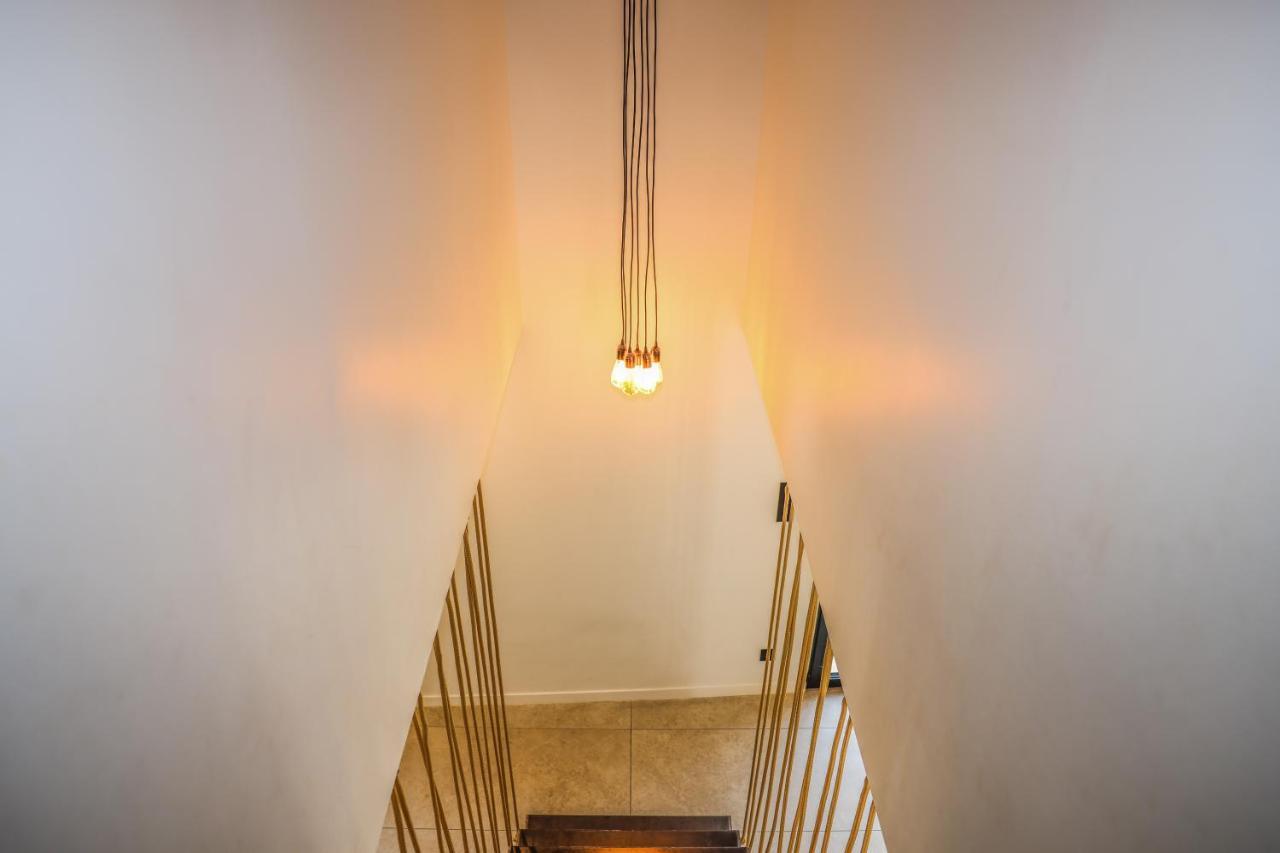 Casa Jungle ! Superb Duplex Apartment, Place Des Lices ! Сен-Тропе Экстерьер фото