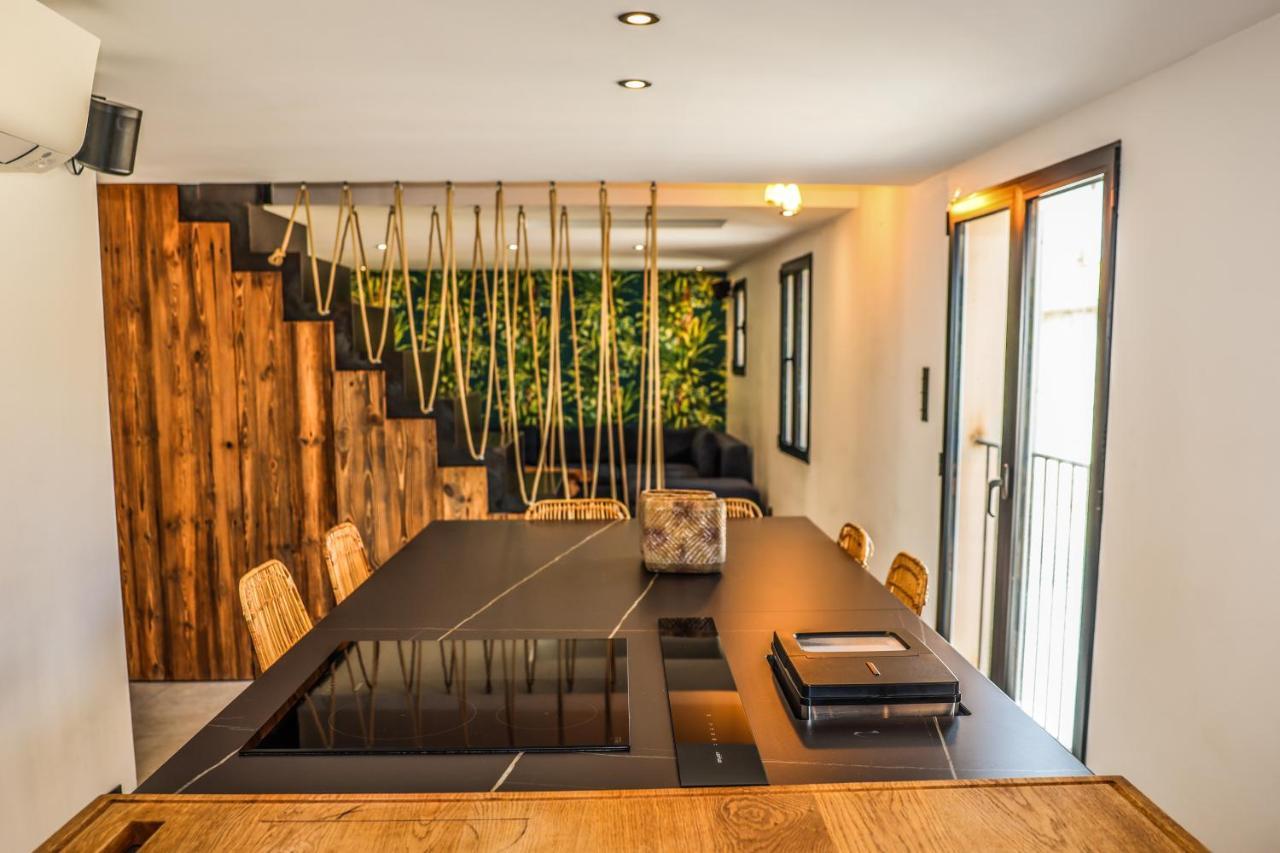Casa Jungle ! Superb Duplex Apartment, Place Des Lices ! Сен-Тропе Экстерьер фото